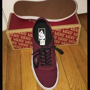 Authentic PORT ROYALE RED/BLACK Vans